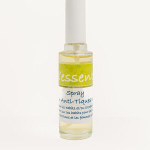 spray anti tiques naturel aux huiles essentielles