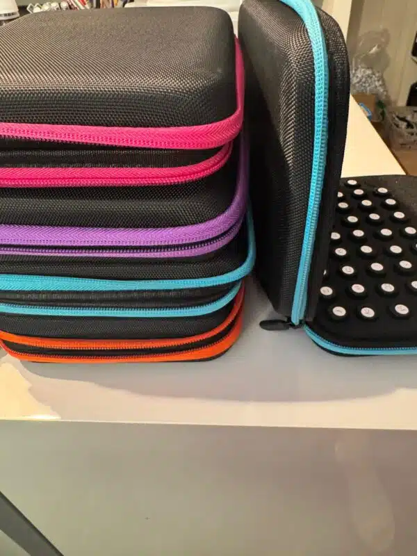 trousse huiles essentielles de l'oracle de Nicole Schaerli