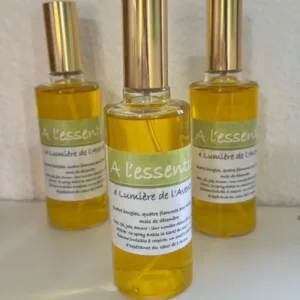 spray d'ambiance à base d'huiles essentielles pour la période de l'Avent