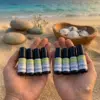 Kit composé de 8 roll-on pour une trousse de secours pratique pour les voyages et les vacances